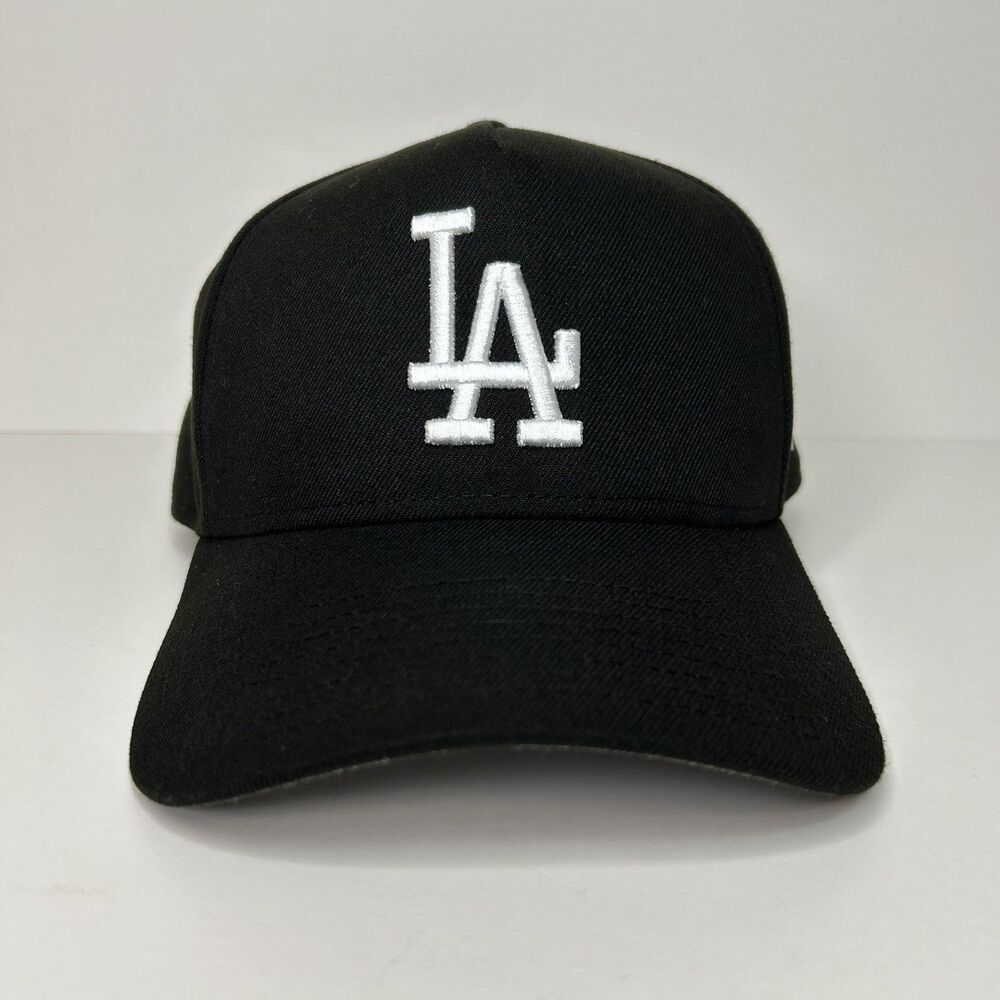 Los Angeles Dodgers New Era 9Forty Snapback Hat Black White LA Dodgers OSFM